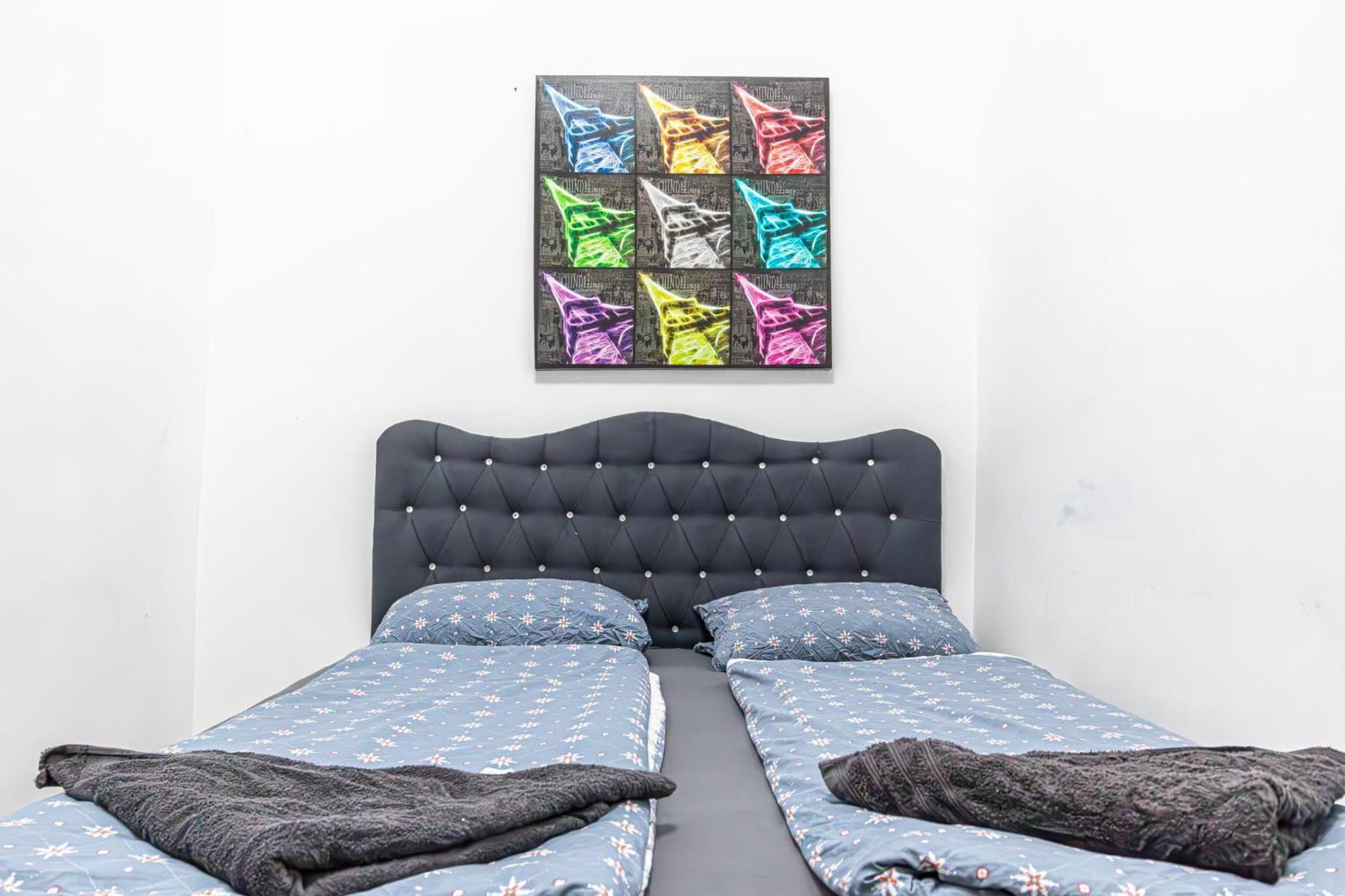 6 Min To Amusement Park - Economy Rooms In Shared Apartment Viena Exterior foto
