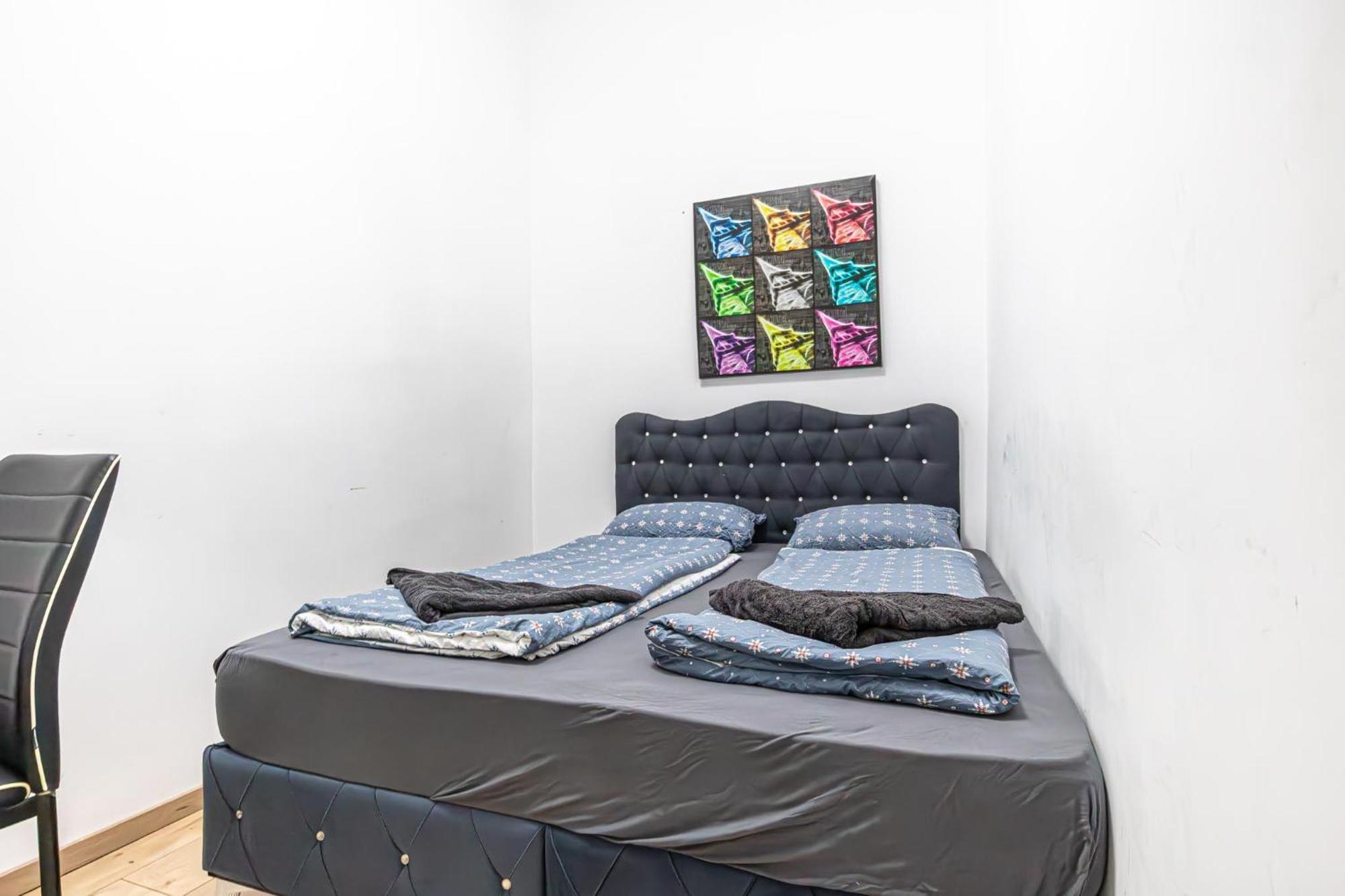 6 Min To Amusement Park - Economy Rooms In Shared Apartment Viena Exterior foto